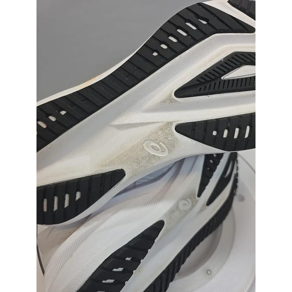 WOMENS 9.5 ASICS Versablast 4 Running Training Shoe White Light Ube 1012B775-100 - Picture 14 of 16
